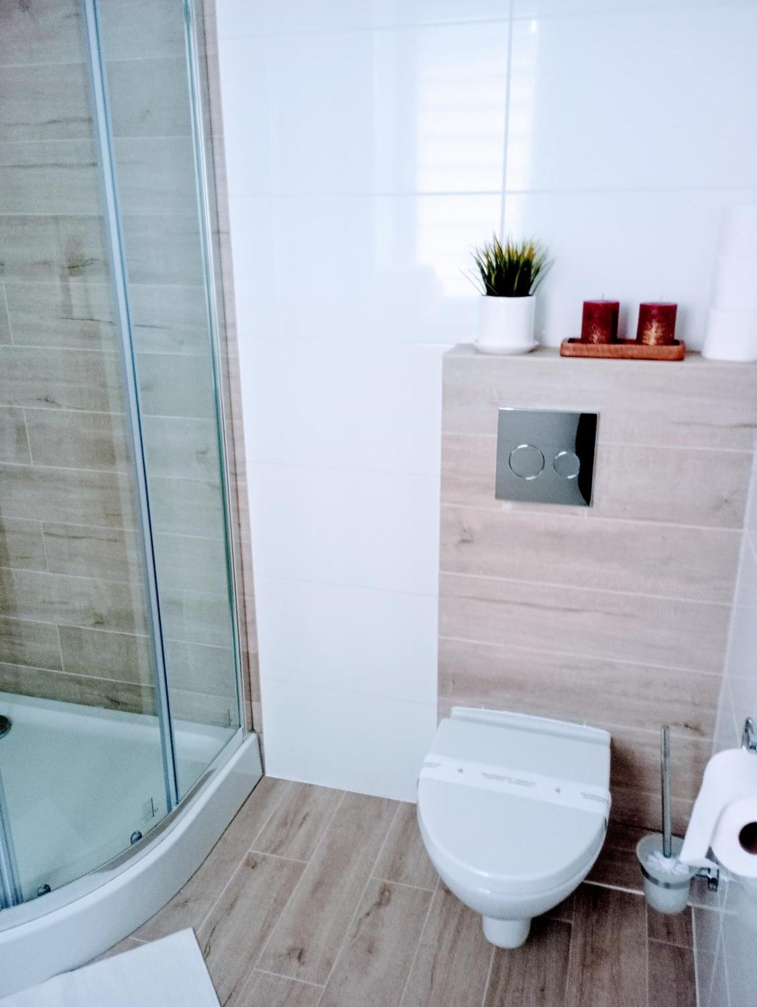Cztery Katy Zator Energylandia Przeciszow Apartment Ngoại thất bức ảnh